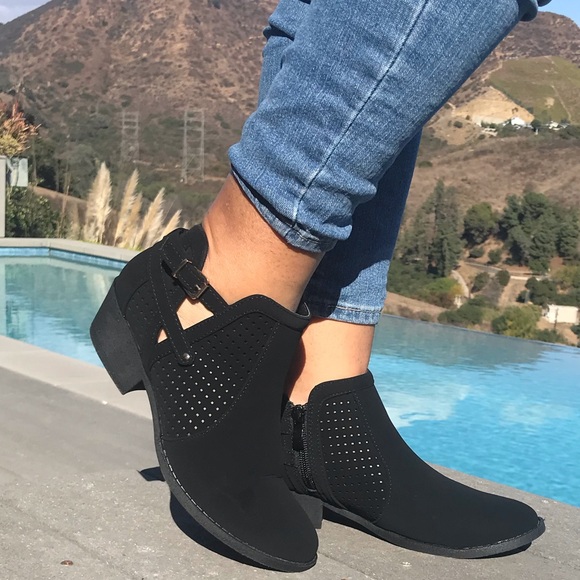 Shoes - New Buckle Black Boots 1 left!!